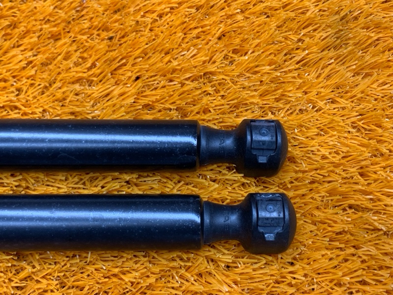 амортизатор багажника, 800 рублей, Красноярск