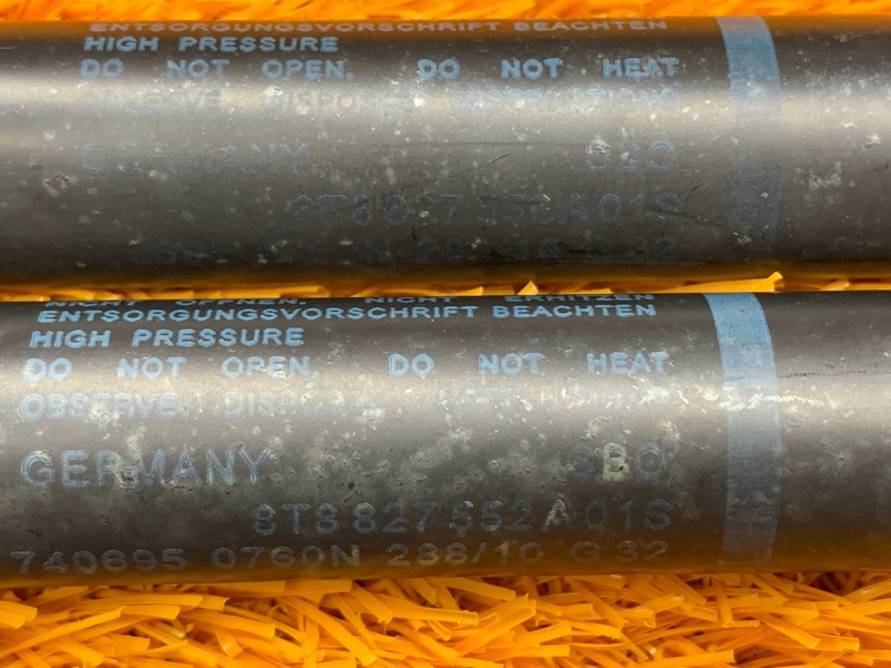 амортизатор багажника, 800 рублей, Красноярск