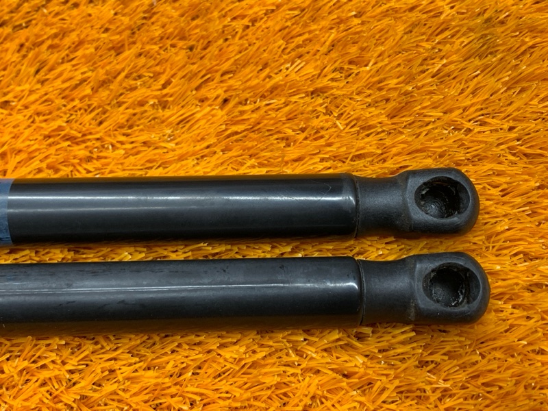 амортизатор багажника, 1700 рублей, Красноярск