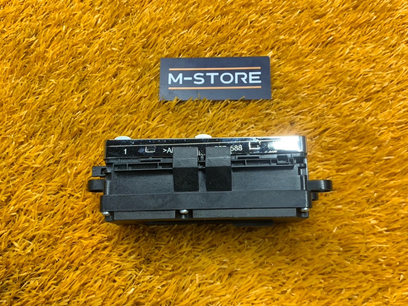 Блок управления стеклоподъемниками, 1000 рублей, Красноярск