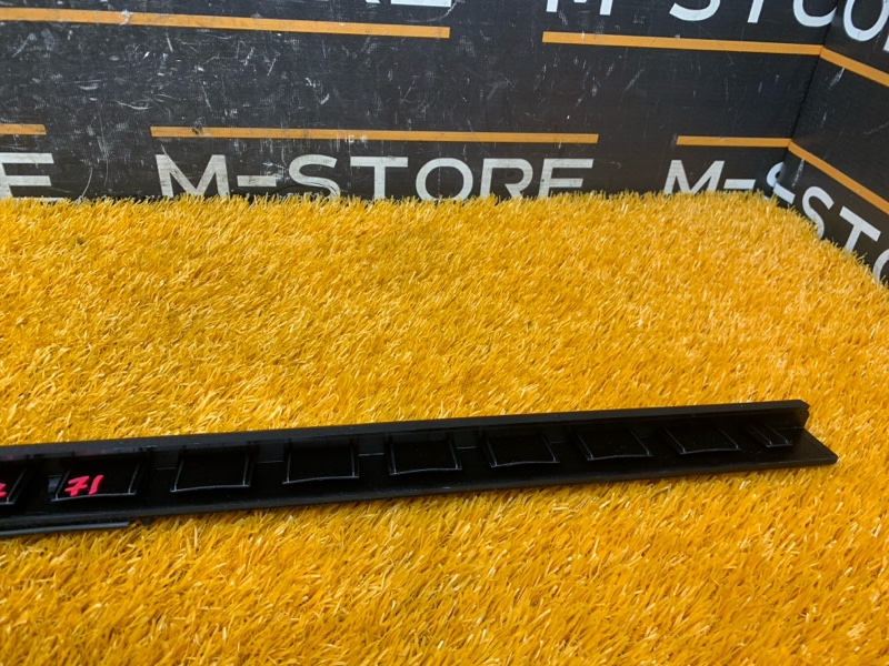 уплотнитель стекла двери, 720 рублей, Красноярск