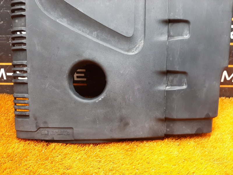 крышка двигателя, 2000 рублей, Красноярск