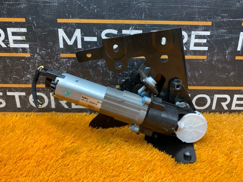 Доводчик крышки багажника, 4090 рублей, Красноярск