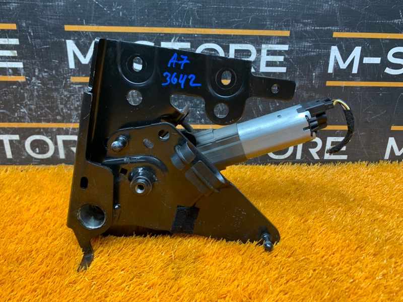 Доводчик крышки багажника, 4090 рублей, Красноярск