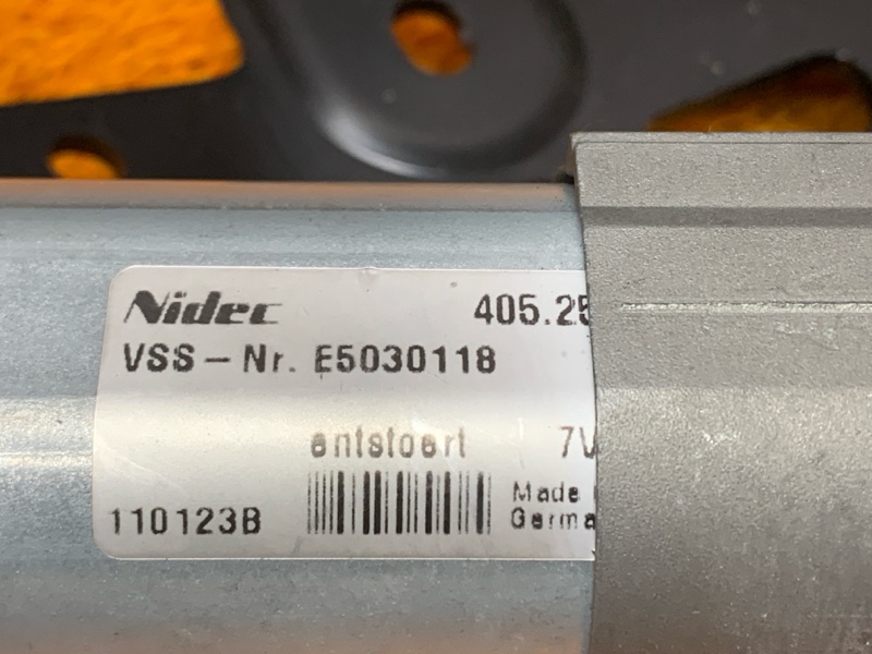 Доводчик крышки багажника, 4090 рублей, Красноярск