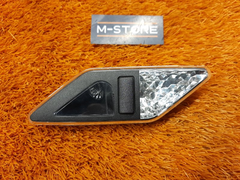 плафон освещения, 1000 рублей, Красноярск