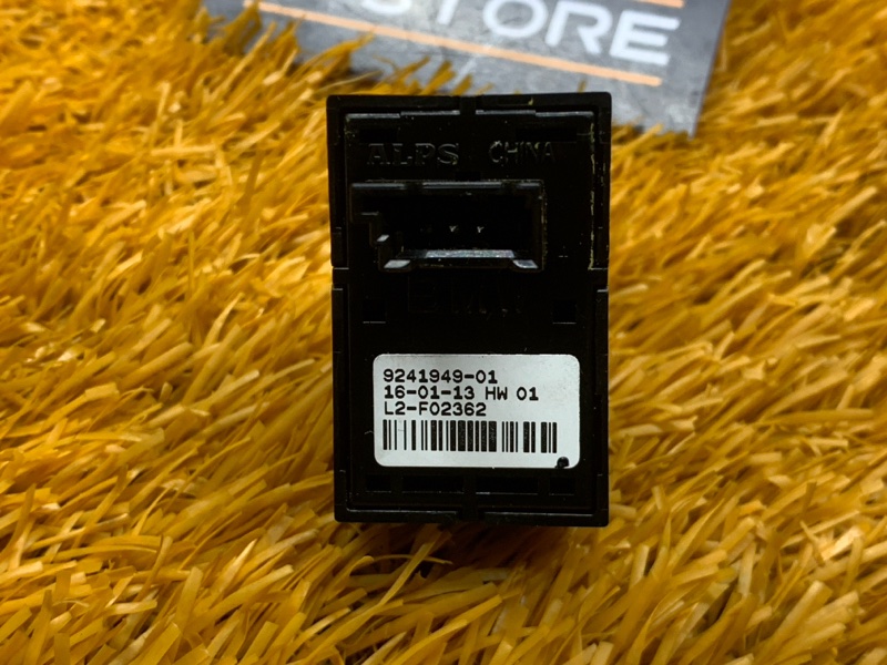 кнопка стеклоподъемника, 200 рублей, Красноярск