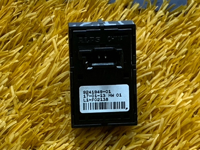 кнопка стеклоподъемника, 200 рублей, Красноярск