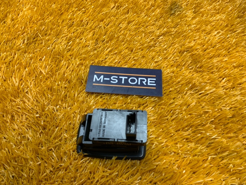 кнопка стеклоподъемника, 500 рублей, Красноярск