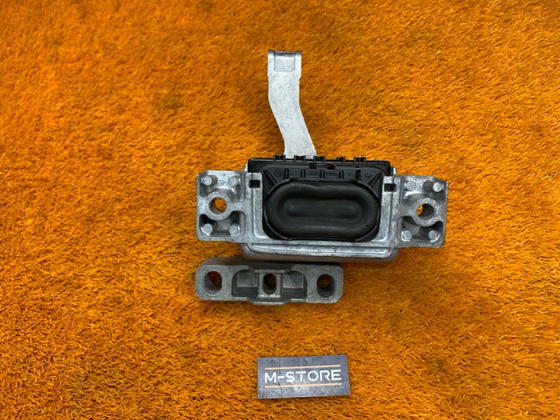 подушка двигателя, 3410 рублей, Красноярск