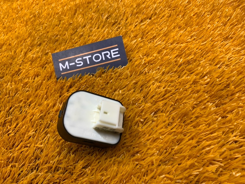 Кнопка регулировки зеркал, 400 рублей, Красноярск