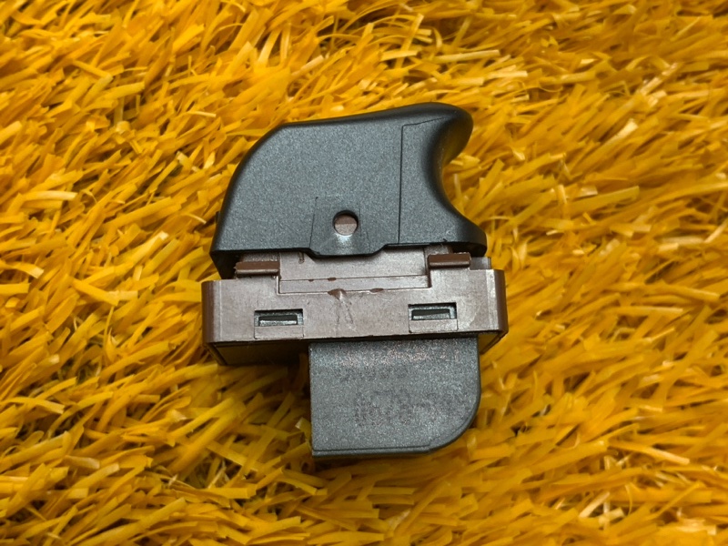 Кнопка открывания багажника, 350 рублей, Красноярск