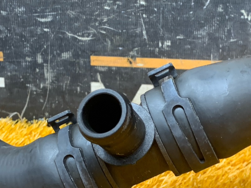 Патрубок системы охлаждения, 800 рублей, Красноярск