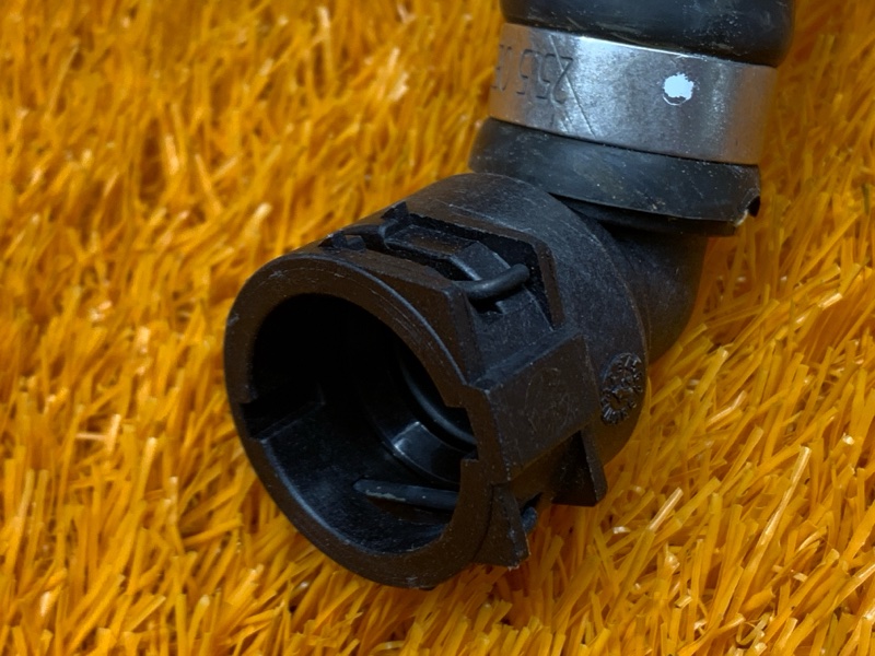 Патрубок системы охлаждения, 830 рублей, Красноярск