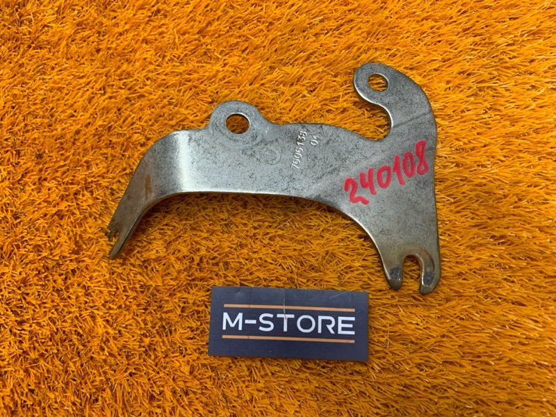 Кронштейн катализатора, 250 рублей, Красноярск