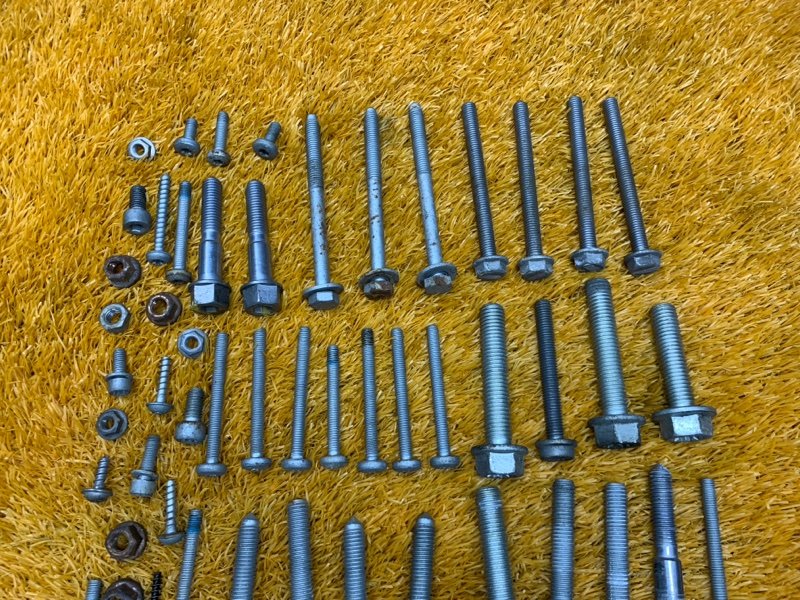 Болты и гайки ДВС, 1030 рублей, Красноярск