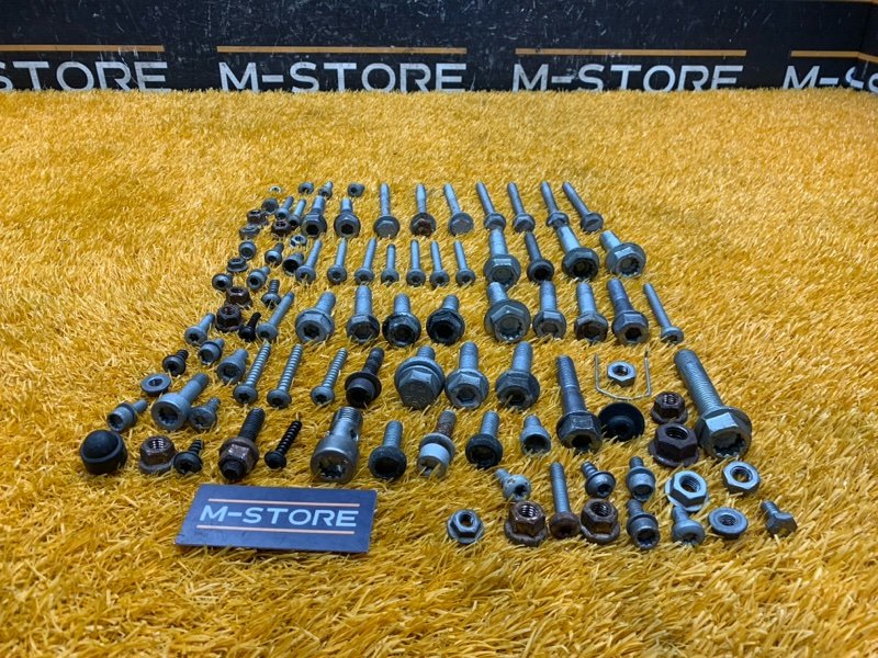 Болты и гайки ДВС, 1030 рублей, Красноярск