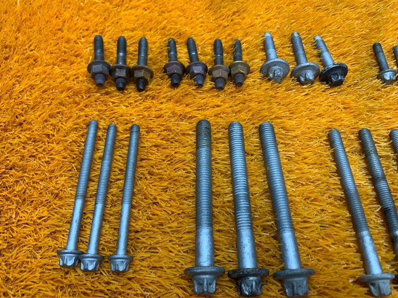 Болты и гайки ДВС, 790 рублей, Красноярск