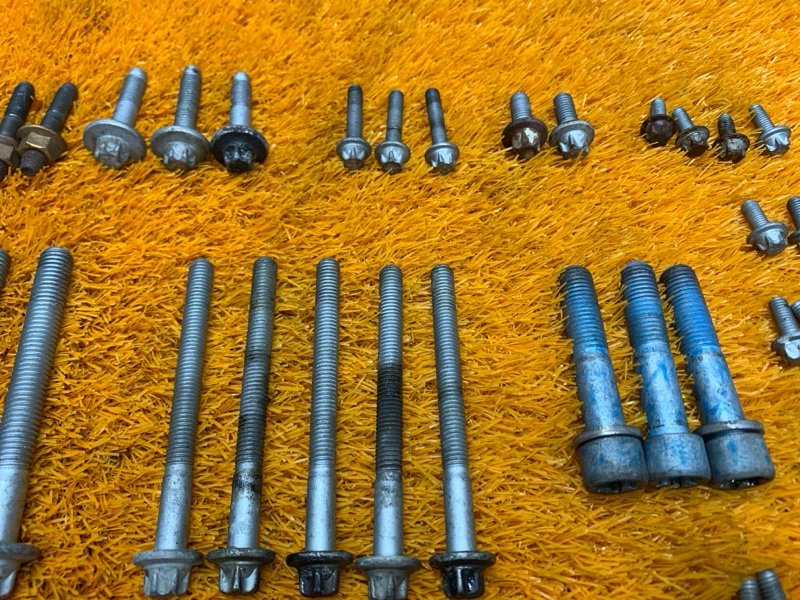 Болты и гайки ДВС, 790 рублей, Красноярск