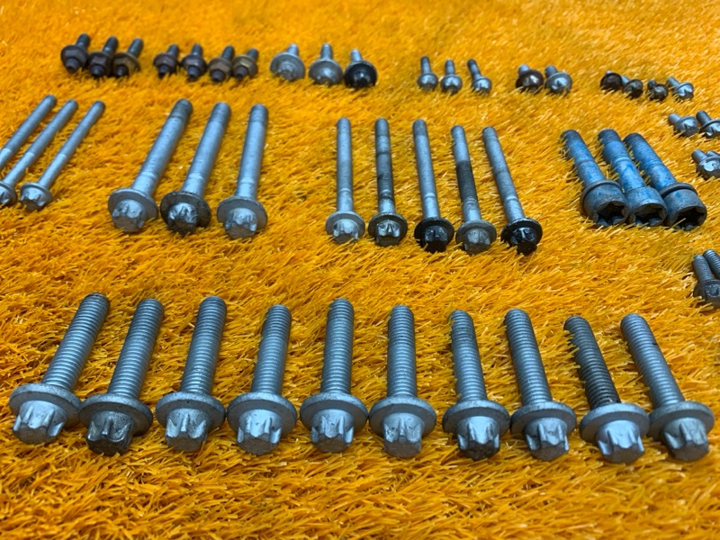 Болты и гайки ДВС, 790 рублей, Красноярск