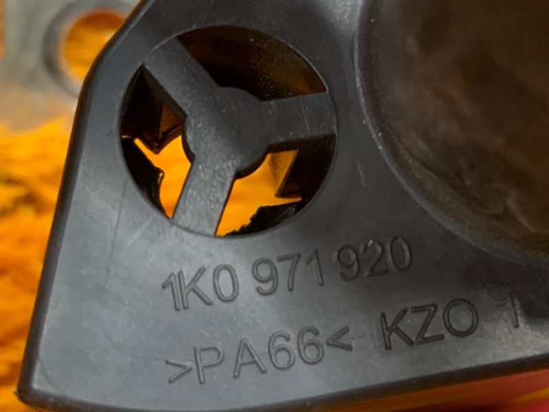 Клемма аккумулятора плюс, 500 рублей, Красноярск