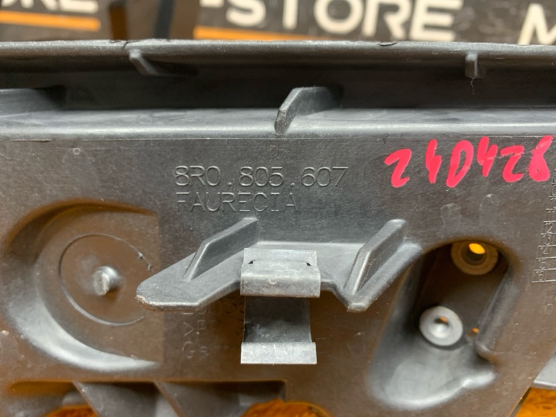 кронштейн фары, 5000 рублей, Красноярск