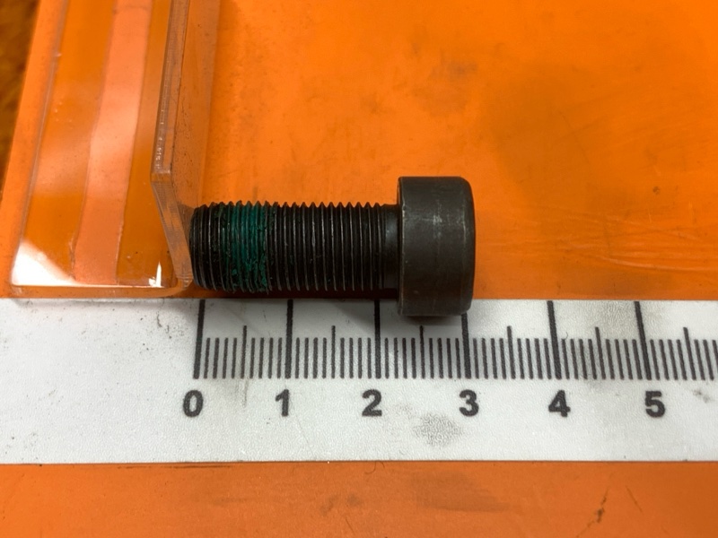 Болт маховика, 360 рублей, Красноярск