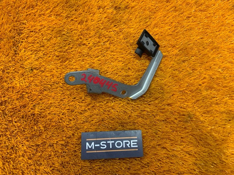 Кронштейн проводки, 250 рублей, Красноярск