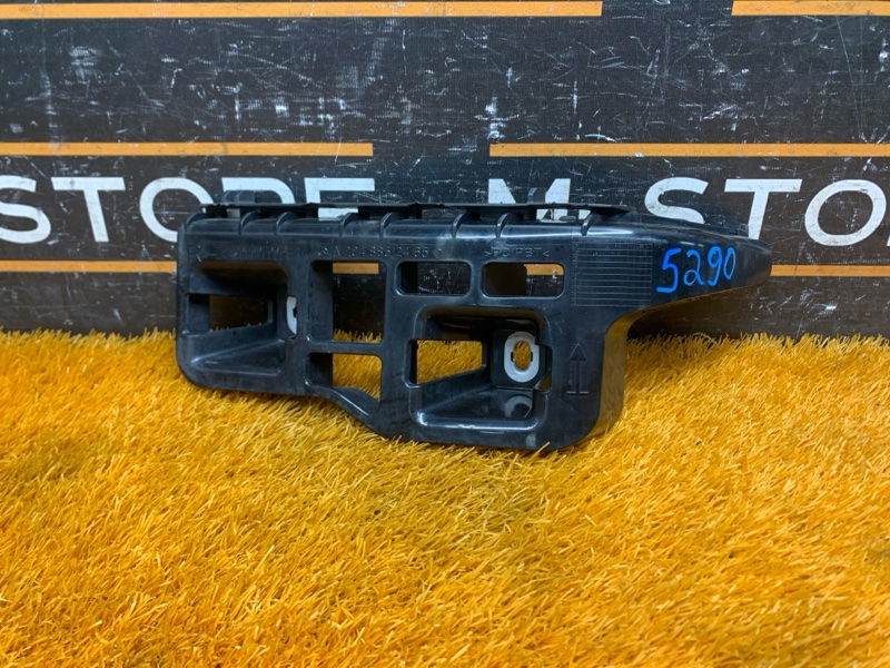 крепление бампера, 1500 рублей, Красноярск