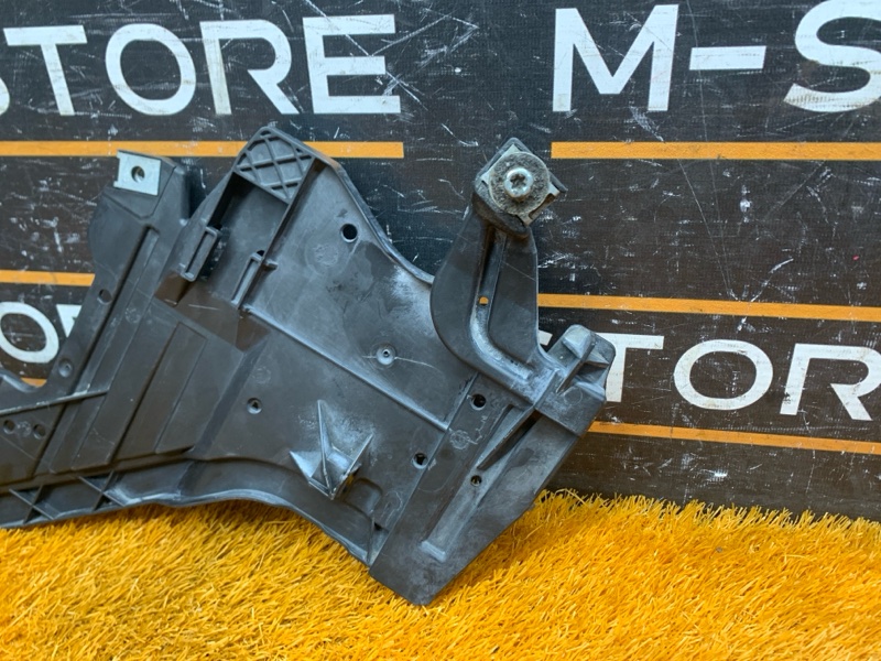 кронштейн фары, 800 рублей, Красноярск