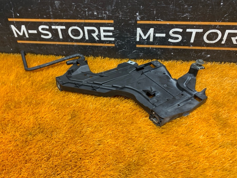 кронштейн фары, 800 рублей, Красноярск