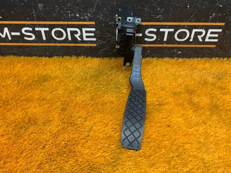 педаль газа, 500 рублей, Красноярск