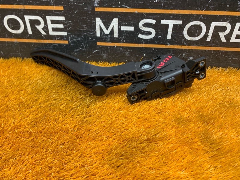 педаль газа, 500 рублей, Красноярск