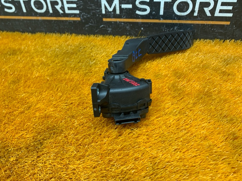 педаль газа, 500 рублей, Красноярск