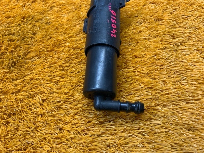 Форсунка омывателя фары, 1000 рублей, Красноярск