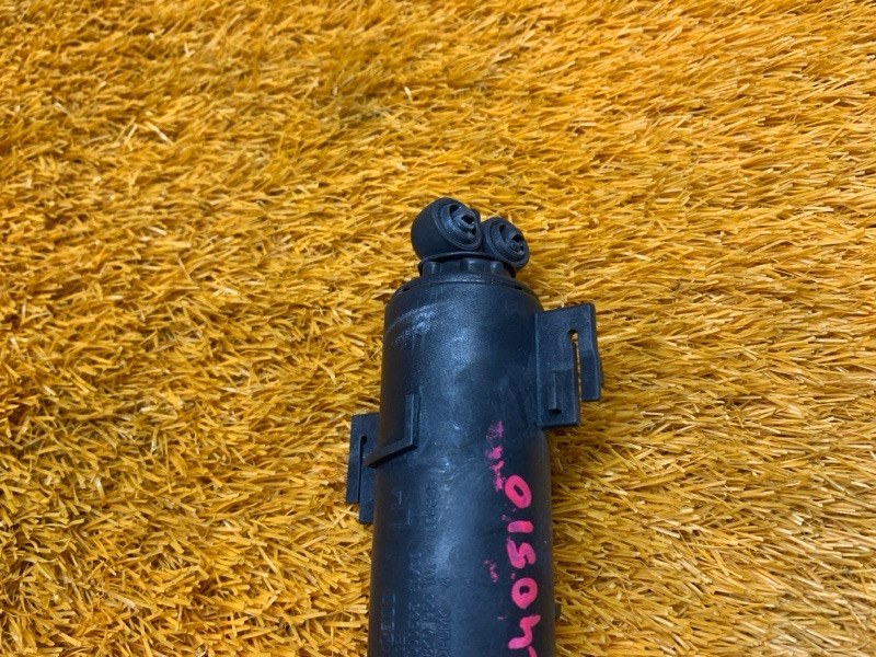 Форсунка омывателя фары, 1000 рублей, Красноярск