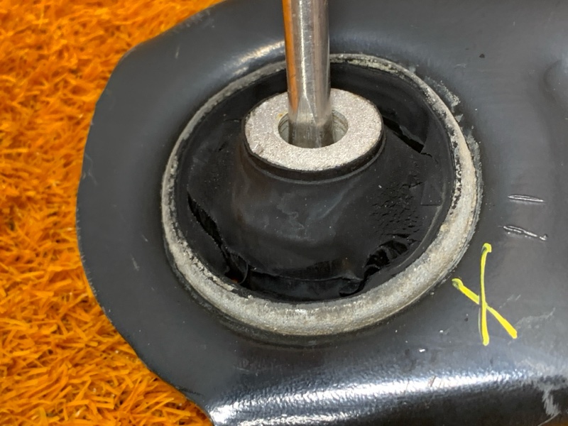 Рычаг подвески нижний, 1000 рублей, Красноярск