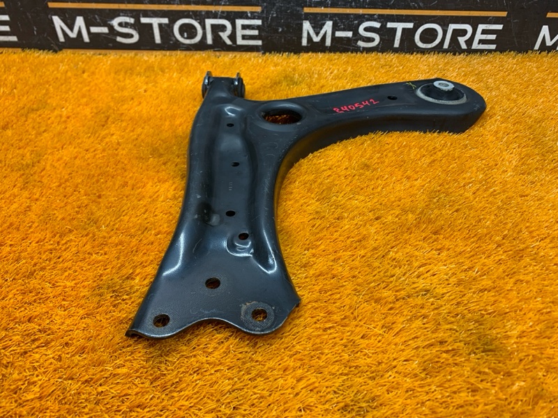 Рычаг подвески нижний, 1000 рублей, Красноярск