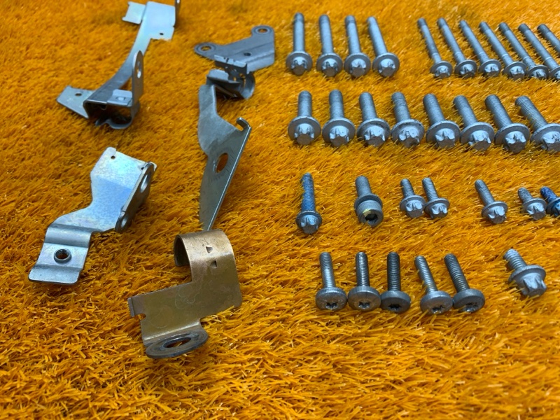 Болты и гайки ДВС, 1030 рублей, Красноярск