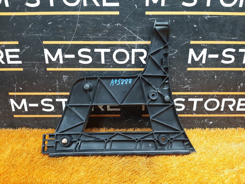 крепление бампера, 560 рублей, Красноярск