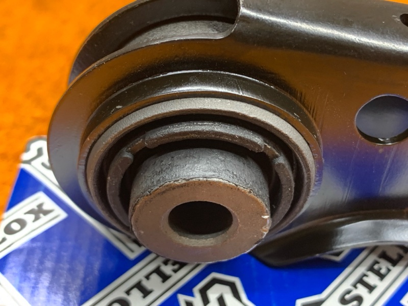 Рычаг подвески верхний, 1700 рублей, Красноярск