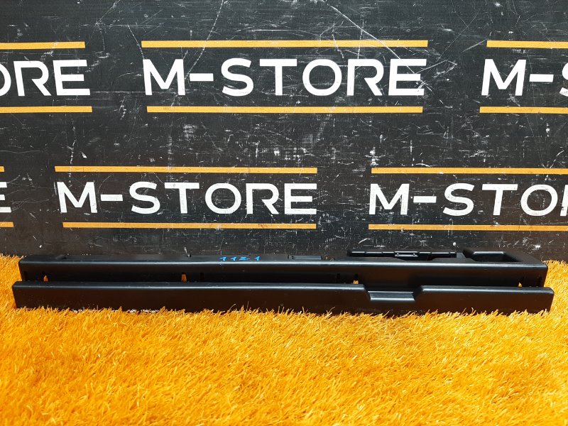 кронштейн порога, 720 рублей, Красноярск