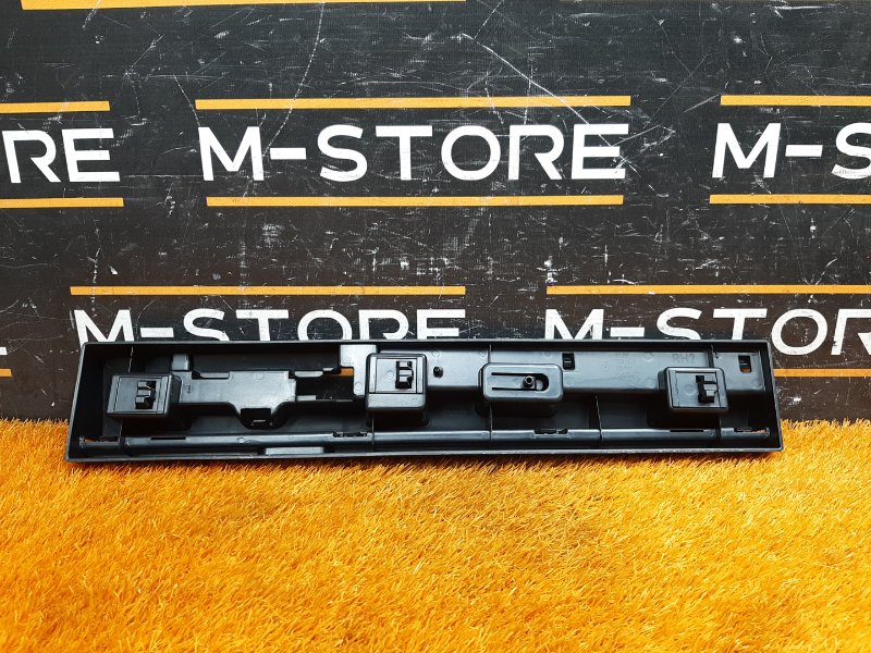 кронштейн порога, 720 рублей, Красноярск