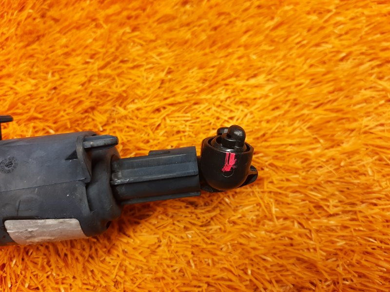 Форсунка омывателя фары, 1710 рублей, Красноярск