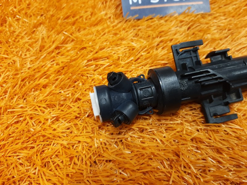 Форсунка омывателя фары, 2000 рублей, Красноярск