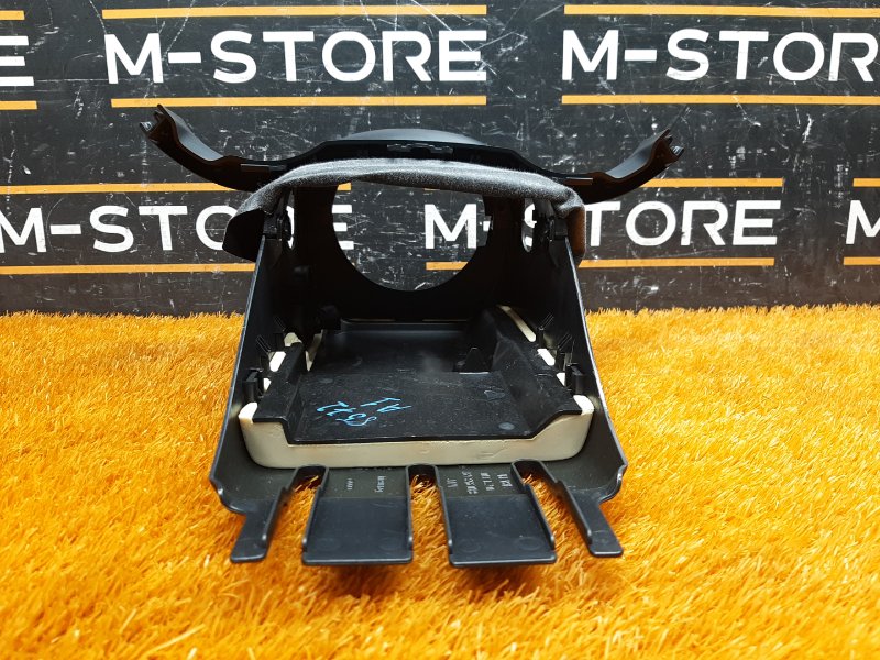 Кожух рулевой колонки, 400 рублей, Красноярск