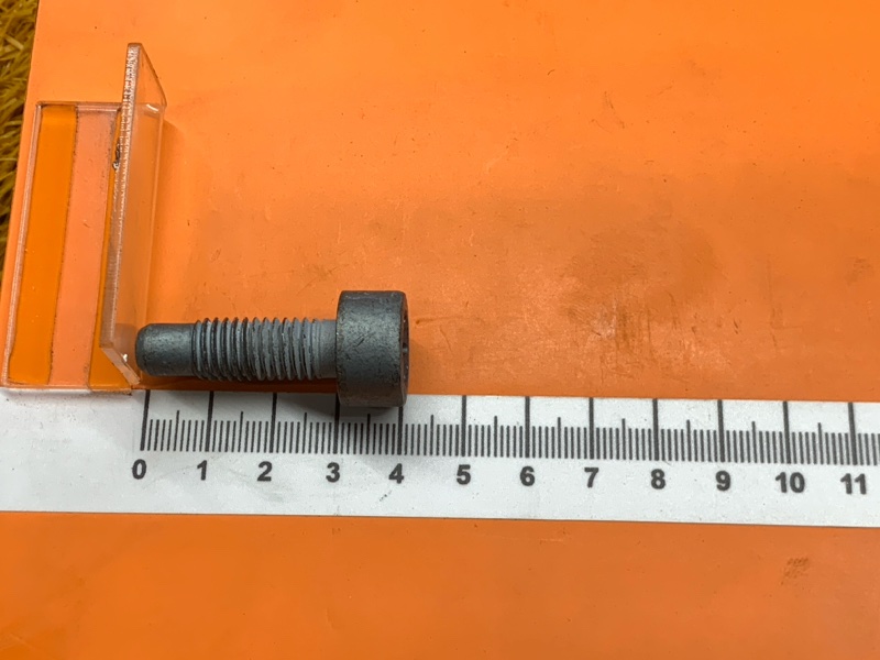 болт гидротрансформатора, 360 рублей, Красноярск