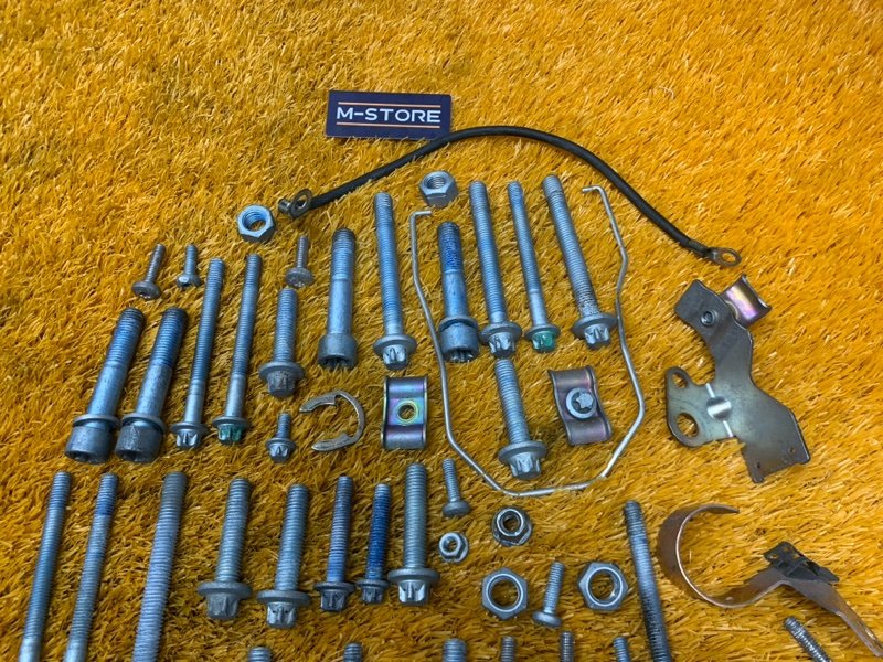 Болты и гайки ДВС, 1030 рублей, Красноярск