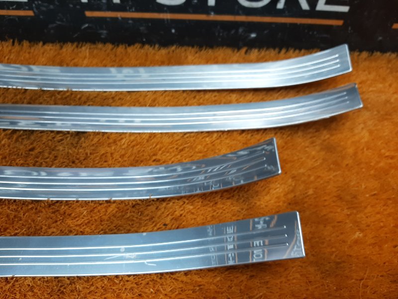 Накладка на порог салона, 1300 рублей, Красноярск