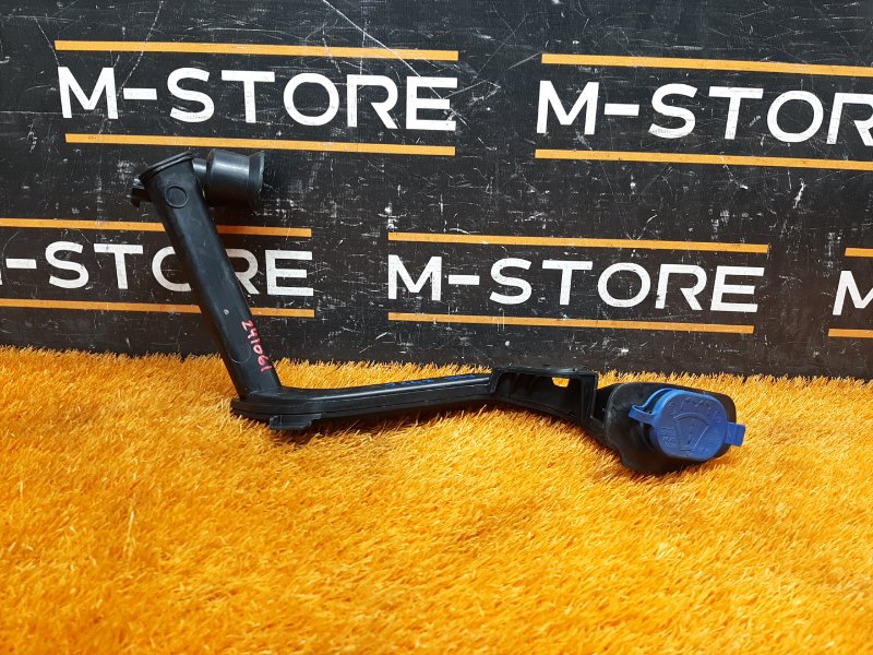 Горловина бачка омывателя, 1240 рублей, Красноярск